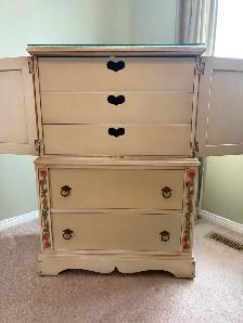 Solid Wood Tall Boy Dresser - Photo 5