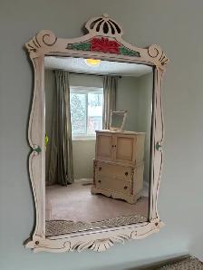 Beautiful Solid Wood Framed Mirror.