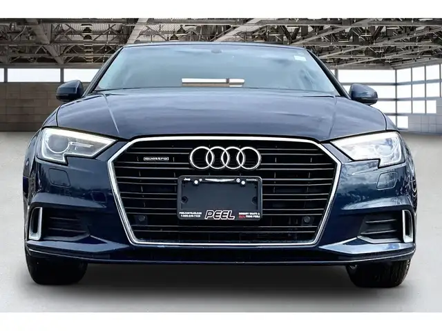 2018 Audi A3 Komfort 2.0T | Premium Pkg | Sunroof | AWD - Photo 3