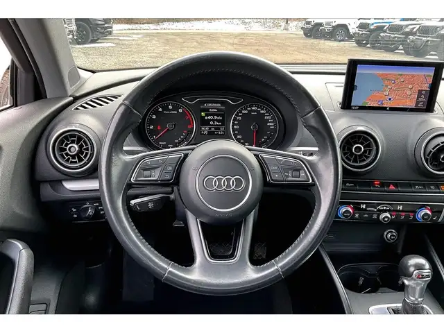 2018 Audi A3 Komfort 2.0T | Premium Pkg | Sunroof | AWD - Photo 5
