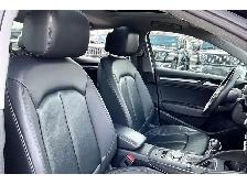 2018 Audi A3 Komfort 2.0T | Premium Pkg | Sunroof | AWD - Photo 7