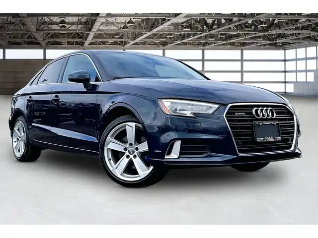 2018 Audi A3 Komfort 2.0T | Premium Pkg | Sunroof | AWD - Photo 11