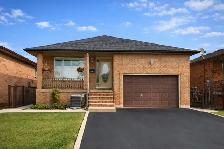 YOUR OASIS! Large3 Bedroom in HIGHLY-DESIRED Neighborhood!