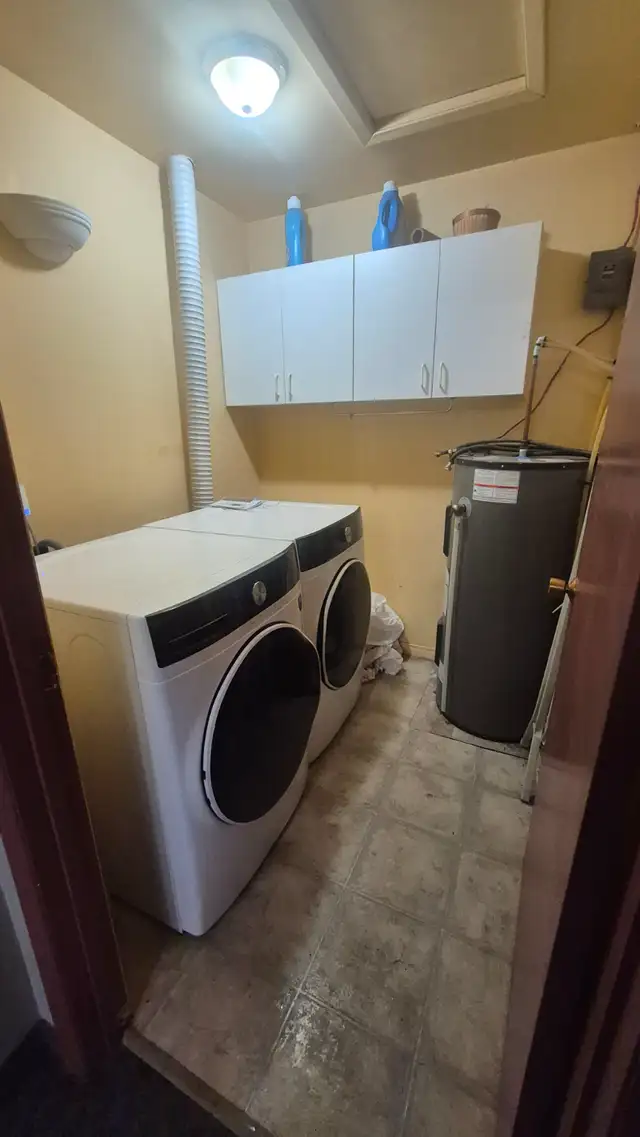 Napanee, downtown 2 bedroom apartment - Photo 5