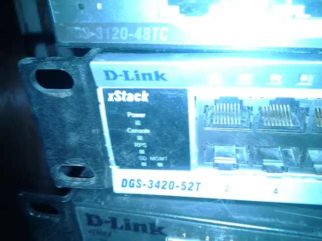 D-Link DGS-3420-52T 52-Port xStack L2  Managed Stackable Gigabi