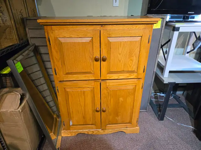 Oak Bookcase/Cupboard