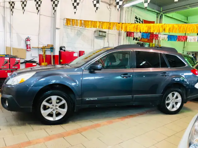 GARANTIE 1 AN/2014 SUBARU OUTBACK 2.5/TRES PROPRE/BONNE MÉCANIQU