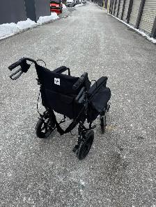 MEDLINE TRANSPORT CHAIR DELIVERY INCLUDED - Photo 2