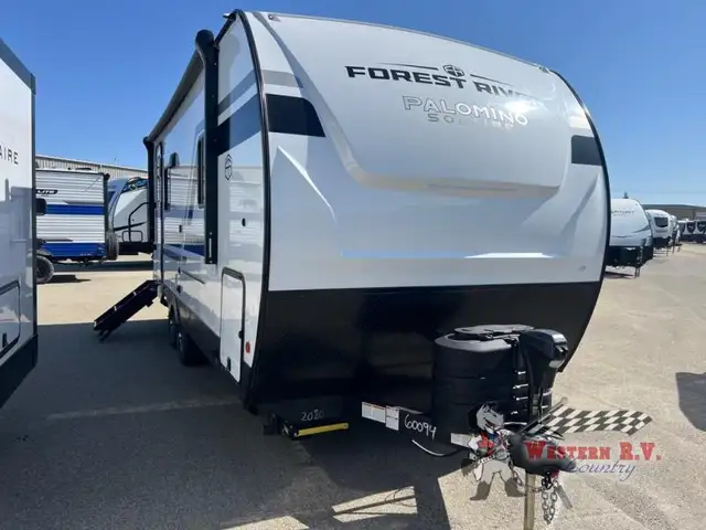 2025 Palomino SolAire 2080RBS - Photo 3