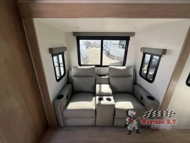 2025 Palomino SolAire 2080RBS - Photo 10