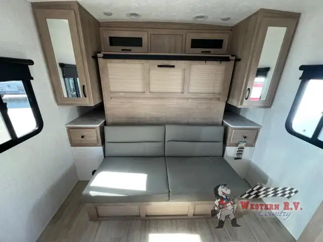 2025 Palomino SolAire 2080RBS - Photo 11