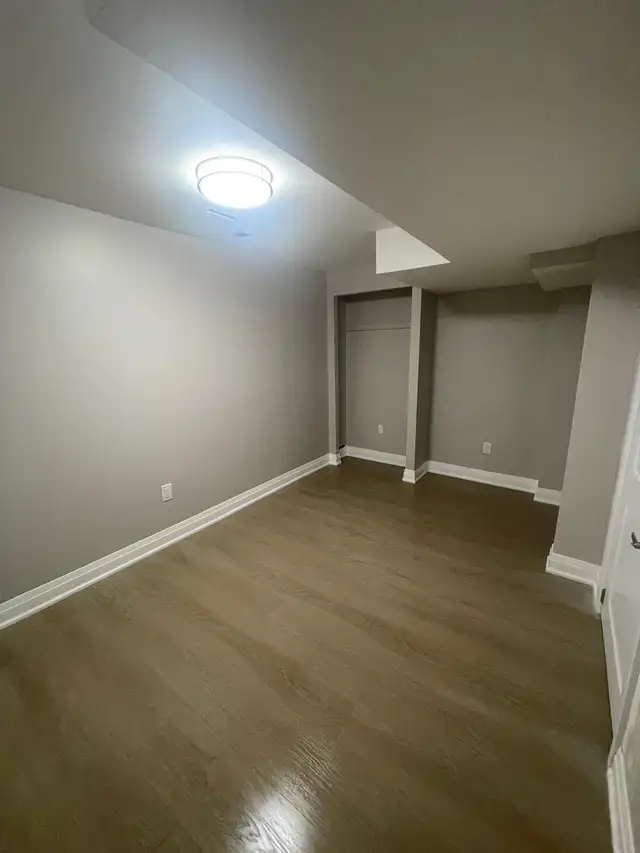 Brand new 2 bedroom 2 washroom basement apartment - Photo 5