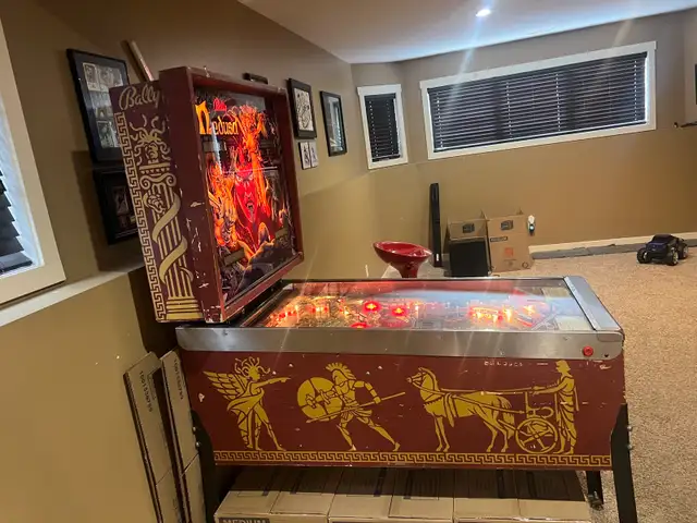 Medusa pinball machine - Photo 4