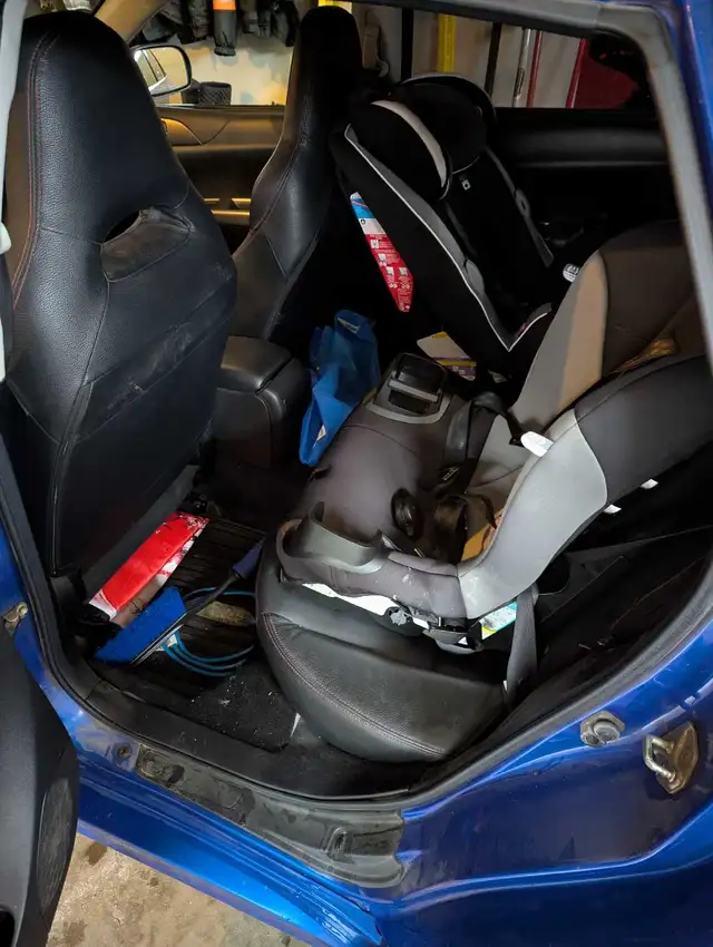 2014 Subaru Impreza WRX limited - Photo 9
