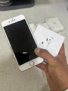 iPhone 8 64GB Airpods/Charger Set/Delivery