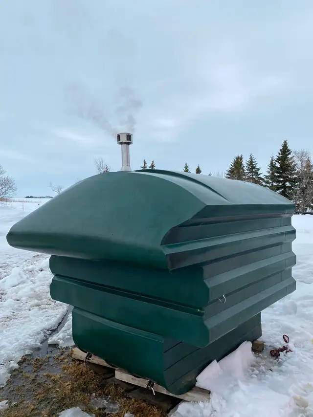 Insulated Ice Fishing / Hunting Blind Shack - Photo 2
