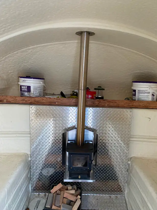 Insulated Ice Fishing / Hunting Blind Shack - Photo 3