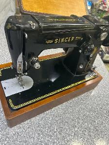 Singer 306K Sewing Machine In Case - Photo 2