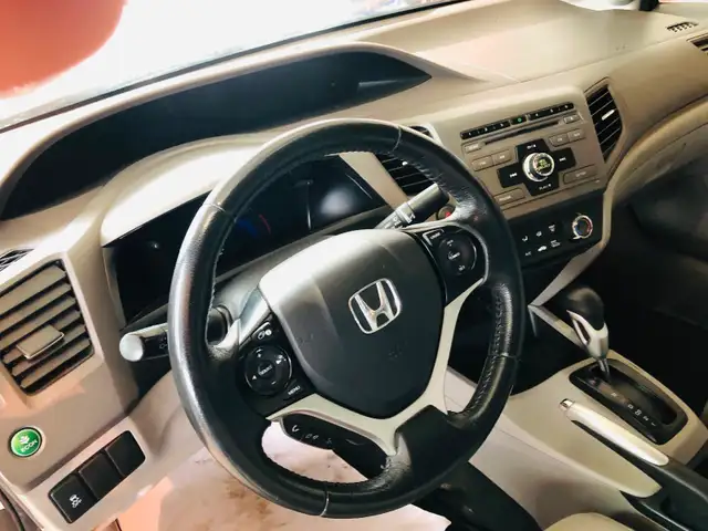 HONDA CIVIC EX AUCUNE ROUILLE/ TOIT FULL/ TRÈS BONNE MÉCANIQUE/ - Photo 9