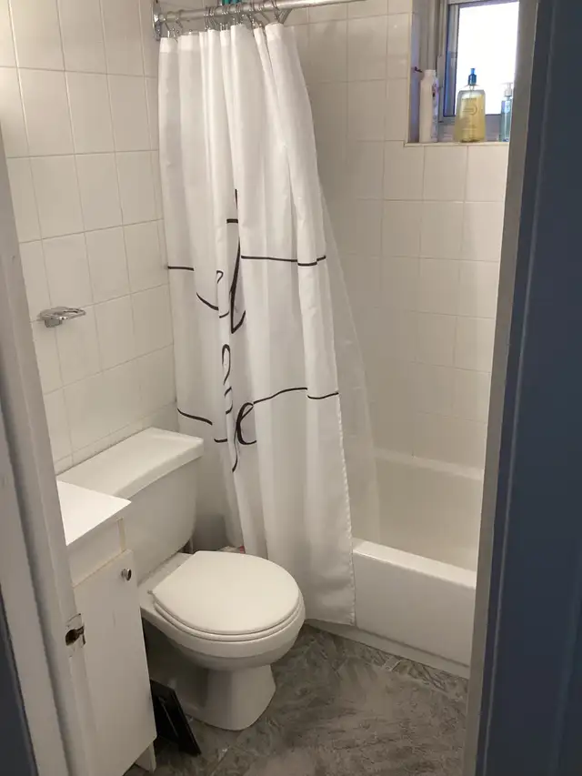 Grand 3½ lumineux demi sous-sol – St Leonard – pour Juillet - Photo 5