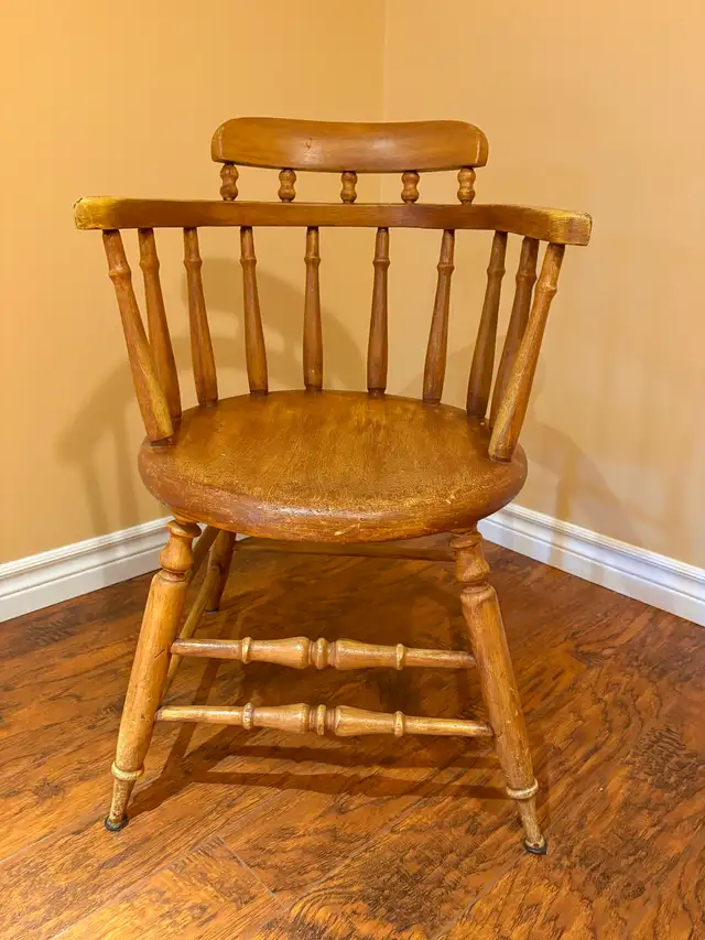 Solid Wood Arm Chair