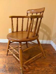 Solid Wood Arm Chair - Photo 2