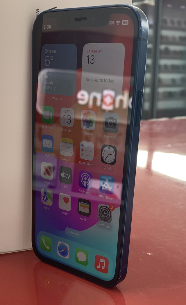 unlocked iphone 12 mini (64GB)$399 with 1 year of warranty!!