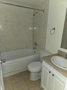 Waterfront 2BR - Reno'd - July/Aug 1st - Heat/Wat/Pkg Included! - Photo 11