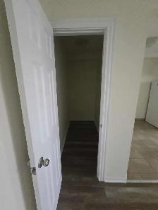 Waterfront 2BR - Reno'd - July/Aug 1st - Heat/Wat/Pkg Included! - Photo 15