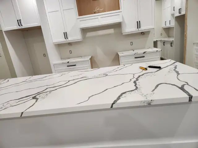 Quartz, Granite Countertops GOOD DEAL FOR CONTRACTORS, BUILDER