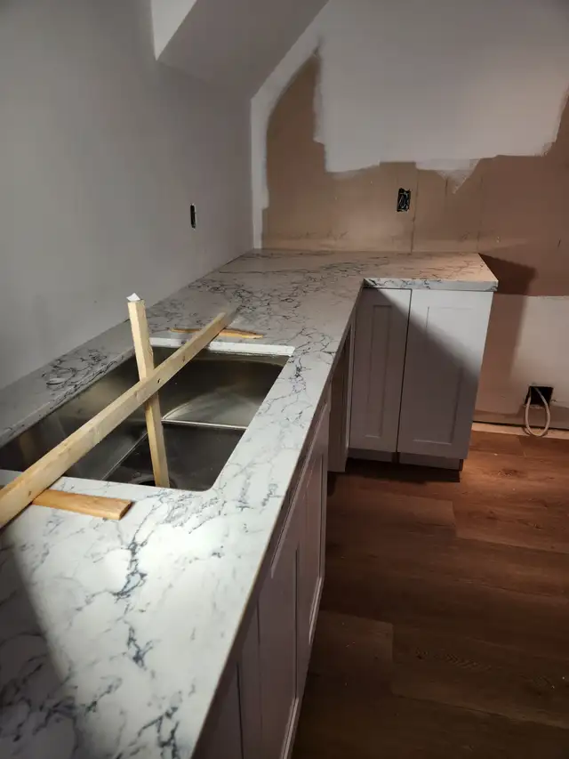 Quartz, Granite Countertops GOOD DEAL FOR CONTRACTORS, BUILDER - Photo 7