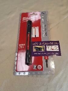 Milwaukee 2010R 250 lumens light & laser pointer NEW