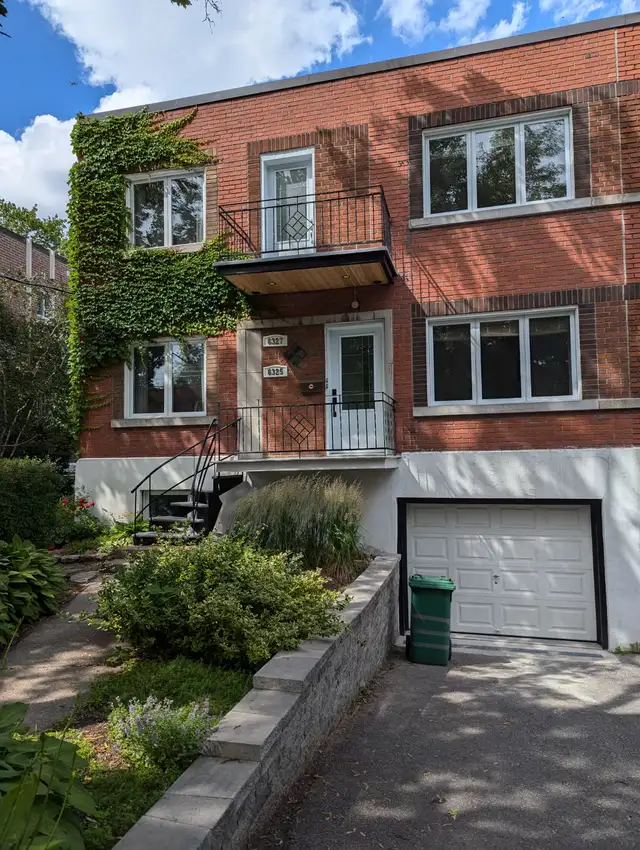 4½ meublé tout inclus – 2 chambres – Disponible avril – 2400$/mo - Photo 2