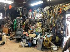 Garage contents sale - Photo 2