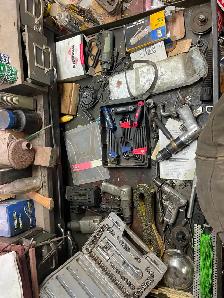 Garage contents sale - Photo 6