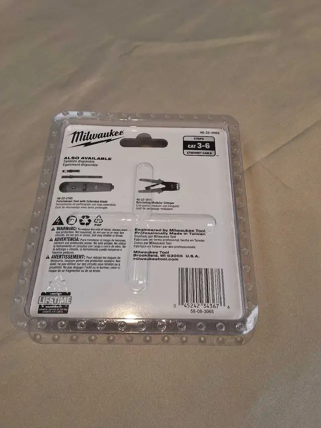 Milwaukee 48-22-3065 UTP Stripper NEW - Photo 2