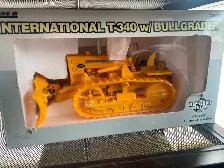 Large tractor collection - Photo 10