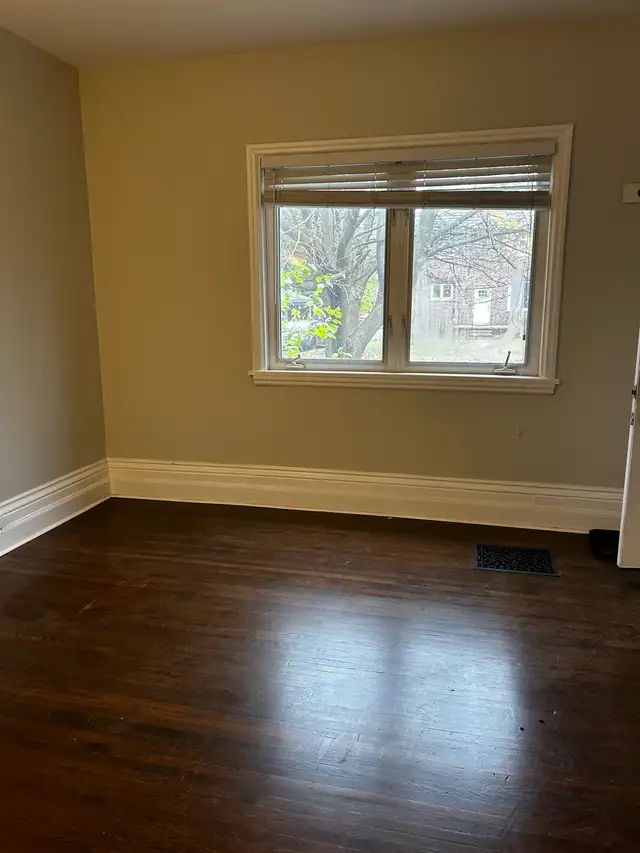 1 Bedroom Apartment - Photo 7