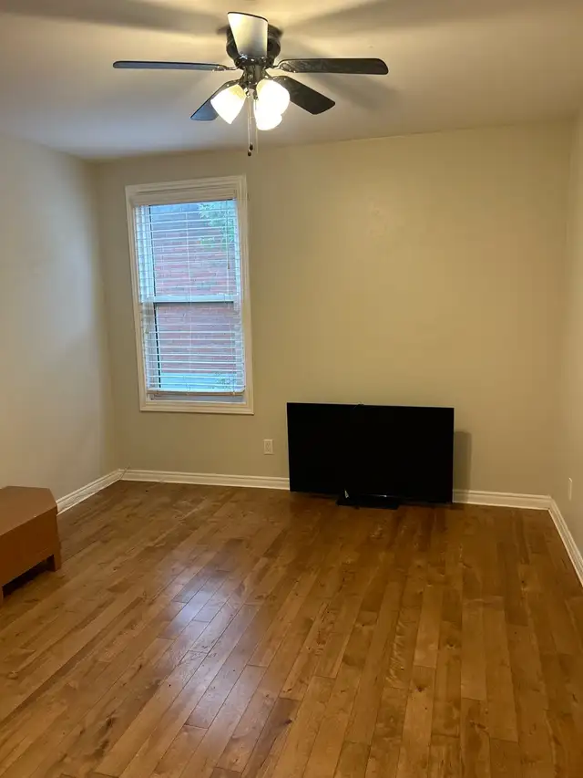 1 Bedroom Apartment - Photo 8