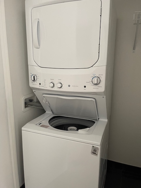 11 Yorkville  1 Bed/1Wash Brand New Condo For Sale - Photo 5