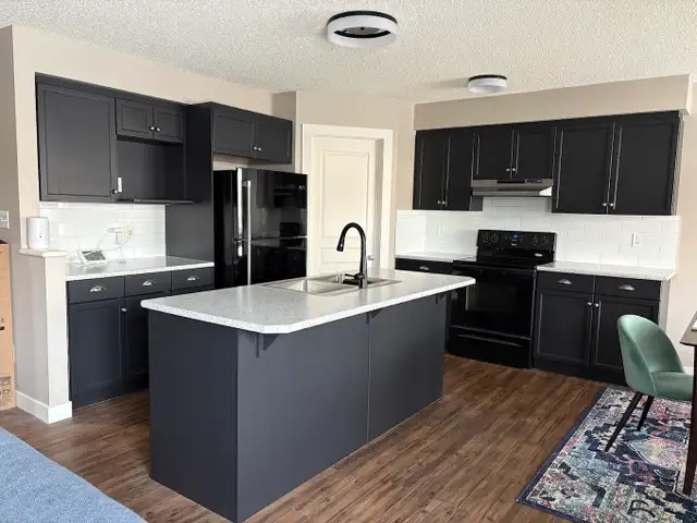 Save 10% NOW on Bookings in April