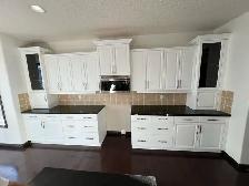 Save 10% NOW on Bookings in April - Photo 2