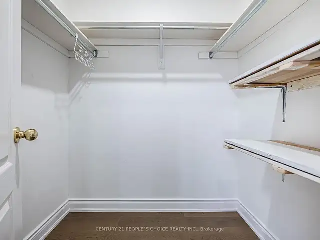 3 Beds 3 Baths - TownhouseCA$2,900 / Month - Photo 16