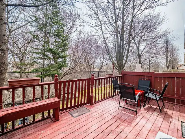 3 Beds 3 Baths - TownhouseCA$2,900 / Month - Photo 19