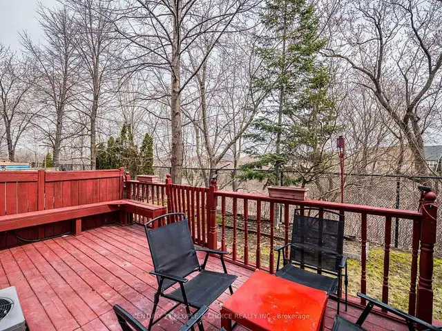 3 Beds 3 Baths - TownhouseCA$2,900 / Month - Photo 21