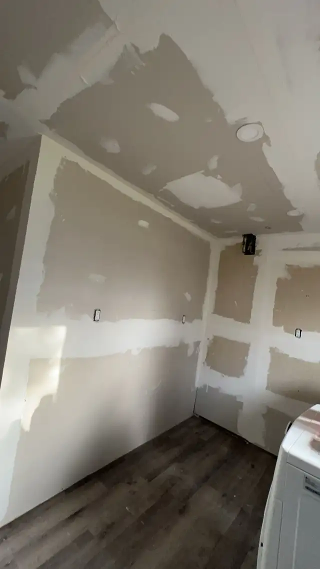 Handyman Services - Photo 2