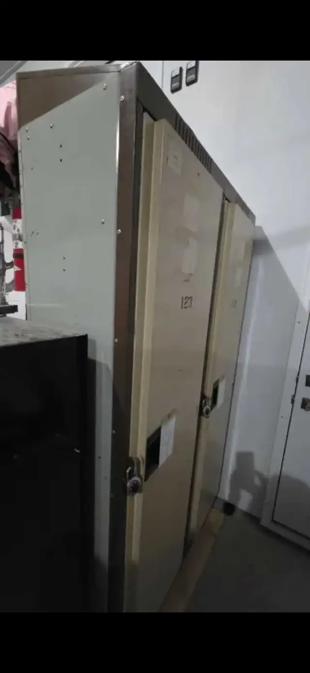 Very Large Heavy Duty Double Locker - Photo 2