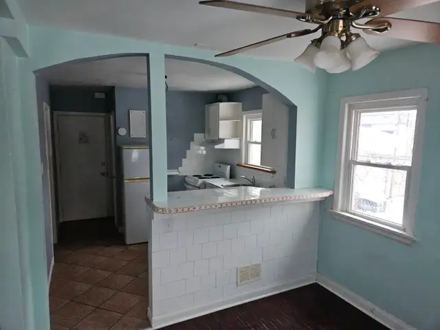 All inclusive 2 bedrooms Apt. CLEAN and quiet, available for May