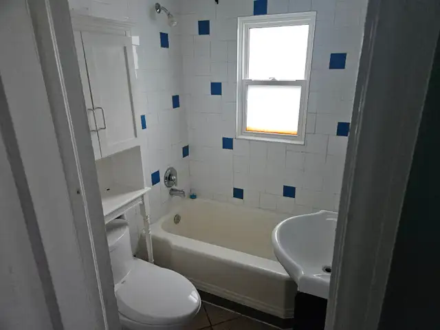 All inclusive 2 bedrooms Apt. CLEAN and quiet, available for May - Photo 7