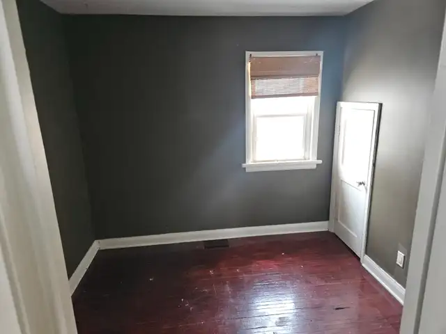 All inclusive 2 bedrooms Apt. CLEAN and quiet, available for May - Photo 9